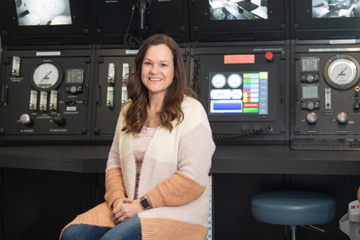 Hyperbaric chamber helps heal at JMH