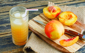 Sparkling Peach Lemonade