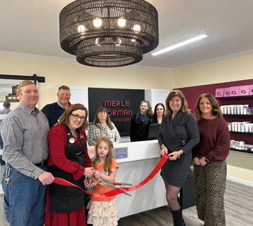 Merle Norman celebrates relocation