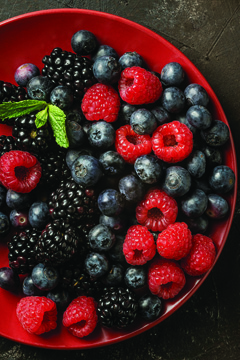 Creamy Berry Fruit Salad