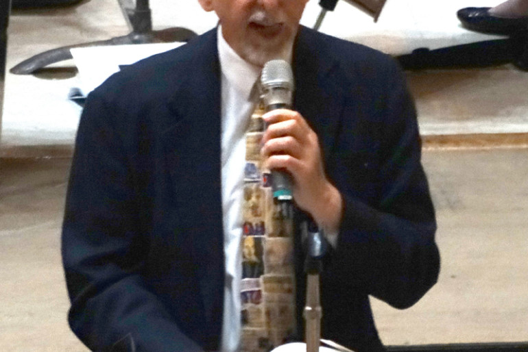 Robert Seufert, retired MacMurray College Professor Emeritus of English and Symphony Society board member, educated the audience on Shakespeare and the classical music from the evening which included “Romeo and Juliet,” “Macbeth,” “A Midsummer Night’s Dream” and Cole Porter’s “Kiss Me Kate,” which is based on “The Taming of the Shrew.”